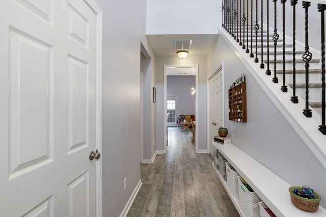302 Villa Cir, Lebanon, TN 37090