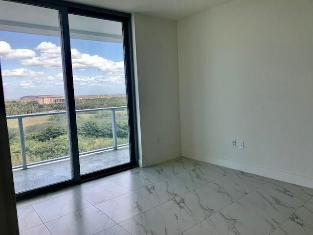 2000 Metropica Way 1111, Sunrise, FL 33323