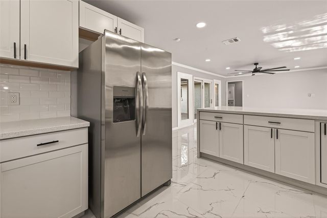 5674 Hazen Street, Houston, TX 77081