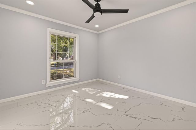 5674 Hazen Street, Houston, TX 77081