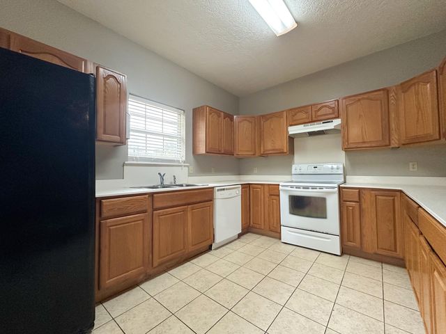 183 Melody Ln, Deridder, LA 70634