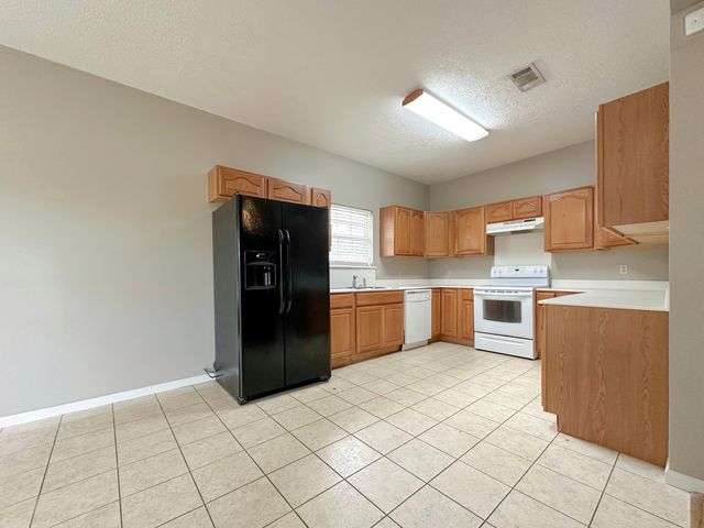 183 Melody Ln, Deridder, LA 70634