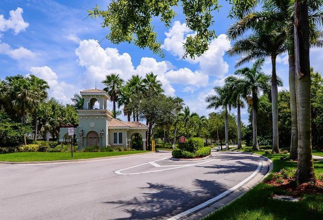 1600 NW Vivanco Street, Port St. Lucie, FL 34986