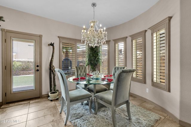 14192 Earl Chokiski, El Paso, TX 79938