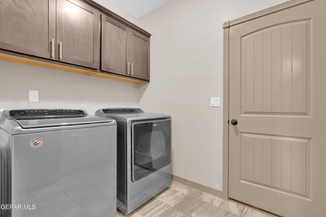 14192 Earl Chokiski, El Paso, TX 79938