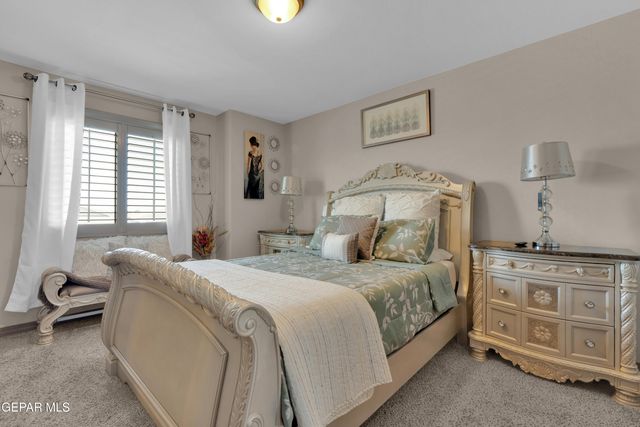 14192 Earl Chokiski, El Paso, TX 79938