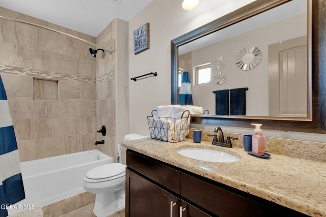 14192 Earl Chokiski, El Paso, TX 79938