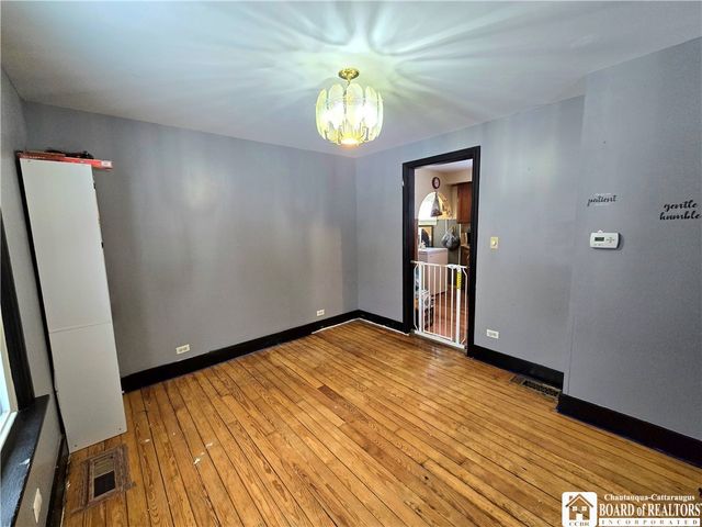 280 Seaward Avenue, Foster Town, PA 16701