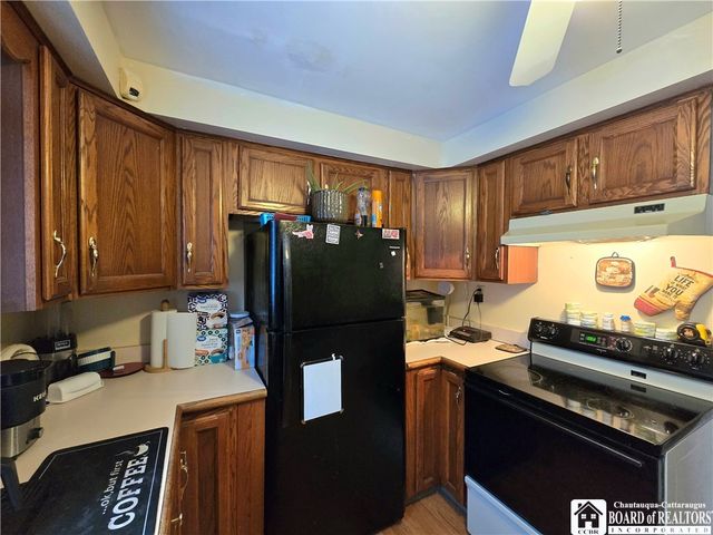 280 Seaward Avenue, Foster Town, PA 16701