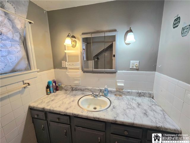 280 Seaward Avenue, Foster Town, PA 16701