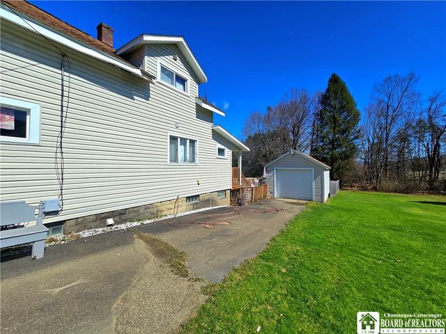 280 Seaward Avenue, Foster Town, PA 16701