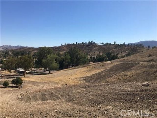 0 Nichols Road, Lake Elsinore, CA 92532