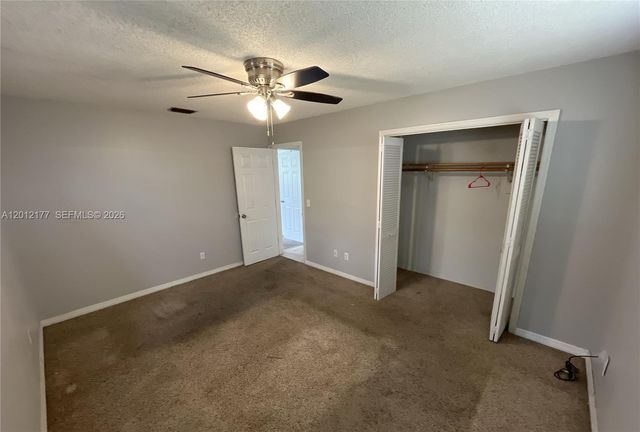 440 SE Skipper Ln, Port St. Lucie, FL 34983