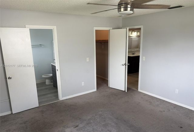 440 SE Skipper Ln, Port St. Lucie, FL 34983
