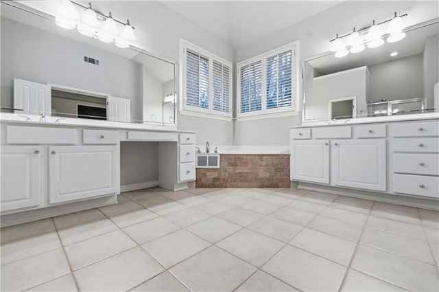 3194 Windsor Lake NE Drive, Atlanta, GA 30319