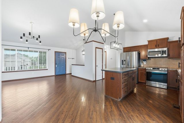 6941 N Wendell Cir, Park City, KS 67219