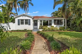 209 17TH AVENUE N, St Petersburg, FL 33704