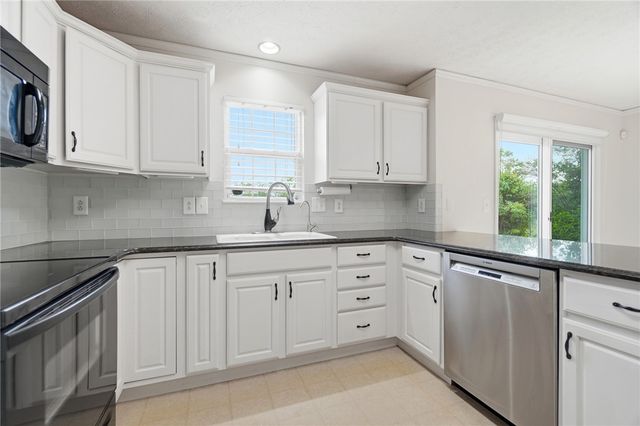 818 Nue Way Drive, Lebanon, OH 45036