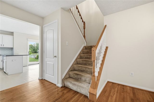 818 Nue Way Drive, Lebanon, OH 45036