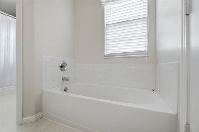 818 Nue Way Drive, Lebanon, OH 45036