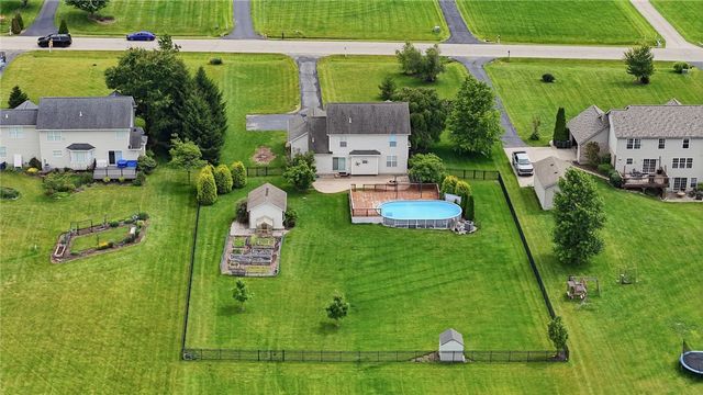 818 Nue Way Drive, Lebanon, OH 45036