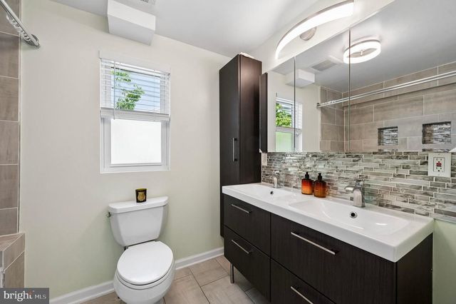 101 EMERALD ST, Media, PA 19063