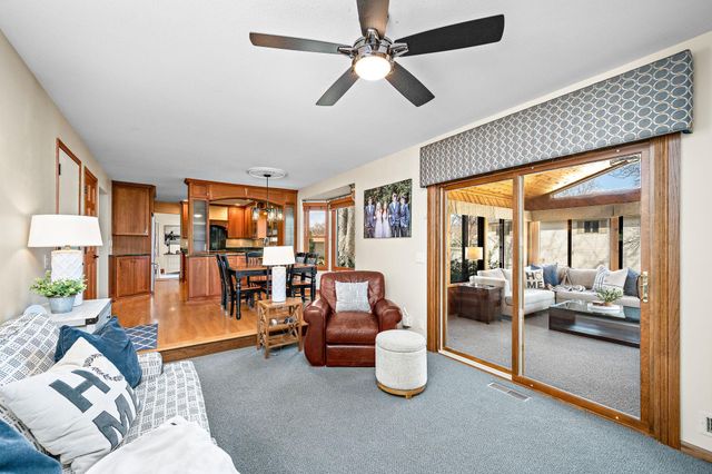 10532 Xylon Road S, Bloomington, MN 55438