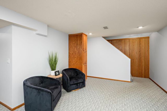 10532 Xylon Road S, Bloomington, MN 55438