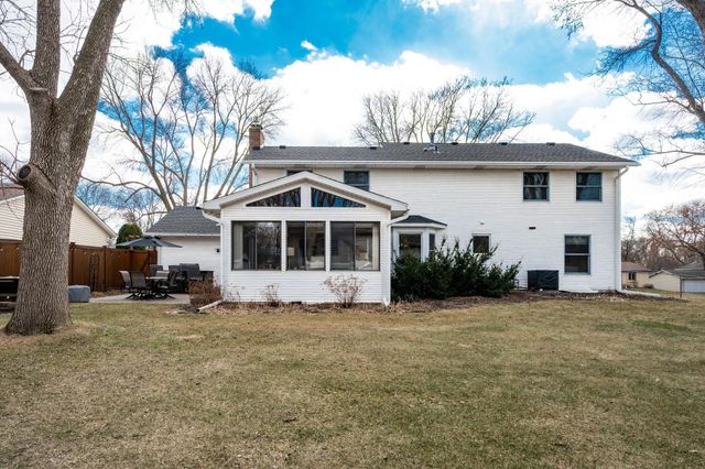 10532 Xylon Road S, Bloomington, MN 55438