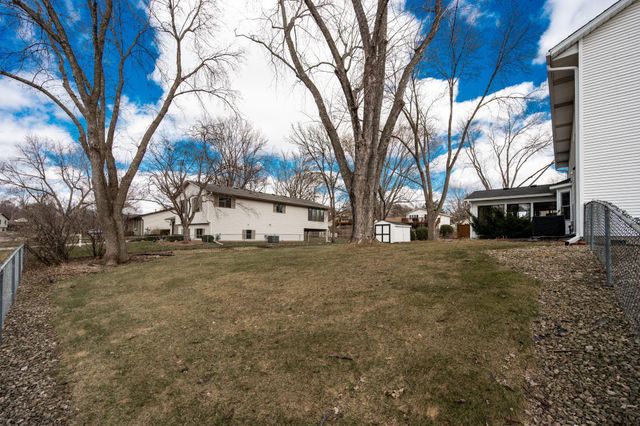 10532 Xylon Road S, Bloomington, MN 55438