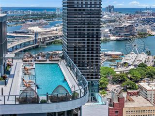 121 NE 5th St 1400, Miami, FL 33132