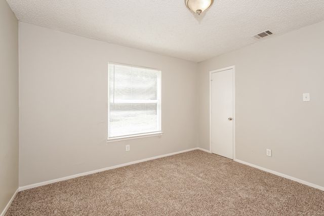 924 Kimbrough Street, White Settlement, TX 76108