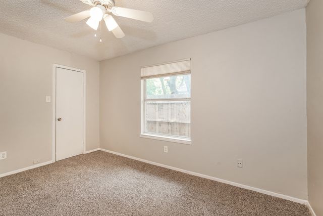 924 Kimbrough Street, White Settlement, TX 76108