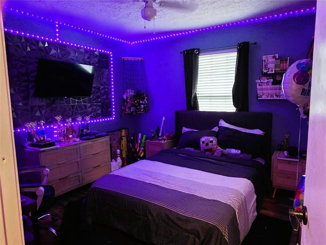 525 AVENUE A NE, Winter Haven, FL 33881