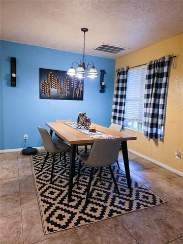 525 AVENUE A NE, Winter Haven, FL 33881