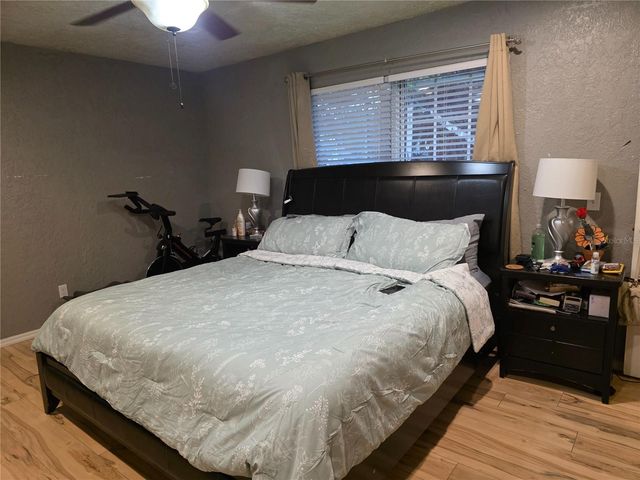 525 AVENUE A NE, Winter Haven, FL 33881