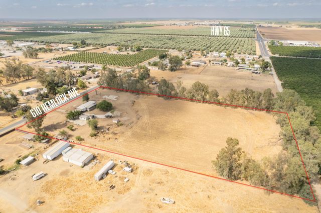 610 Hemlock Avenue, Porterville, CA 93257
