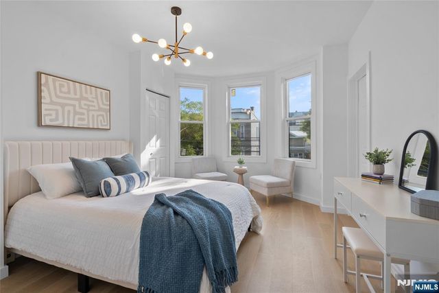 110 Maple 2, Weehawken, NJ 07086