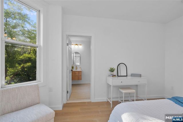 110 Maple 2, Weehawken, NJ 07086