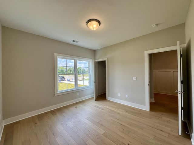 5516 Sinclair St, Murfreesboro, TN 37127