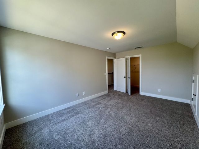 5516 Sinclair St, Murfreesboro, TN 37127