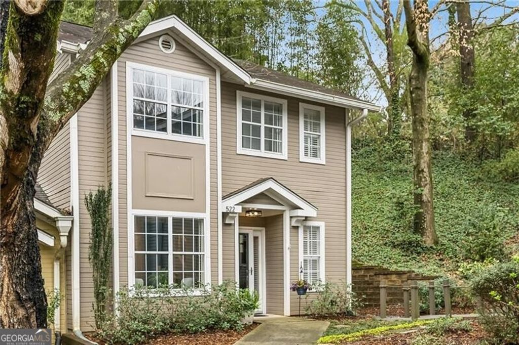 522 Woodbridge Hollow Court NE, Atlanta, GA 30306