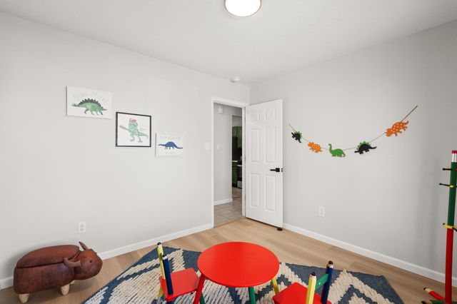 7616 Desert Canyon Place SW, Albuquerque, NM 87121