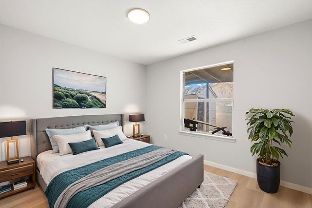 7616 Desert Canyon Place SW, Albuquerque, NM 87121