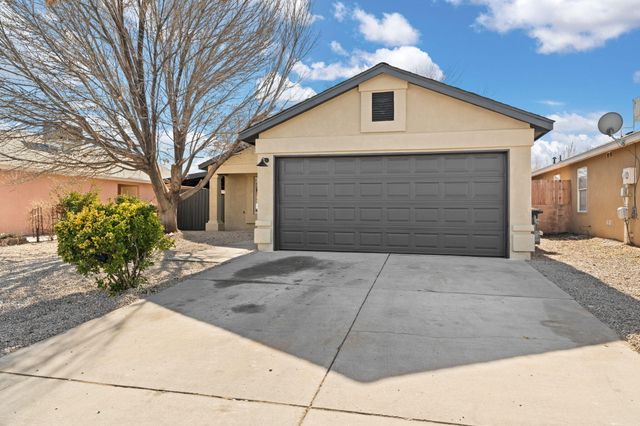 7616 Desert Canyon Place SW, Albuquerque, NM 87121