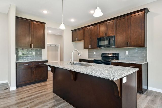 1313 N Maxine Avenue, Nixa, MO 65714