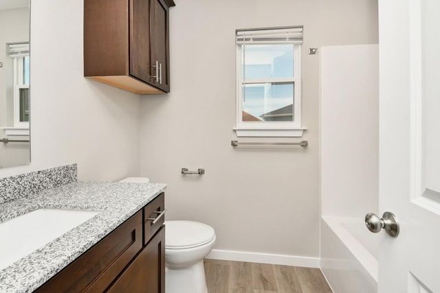 1313 N Maxine Avenue, Nixa, MO 65714