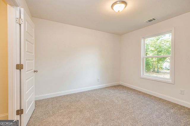 203 Ashley Drive, Griffin, GA 30224