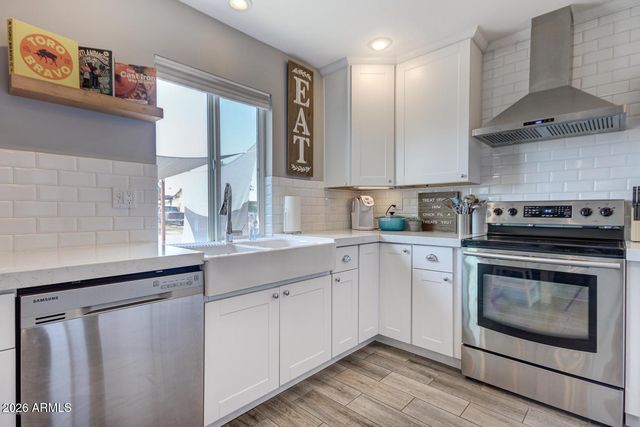 1226 W Manhatton Drive, Tempe, AZ 85282