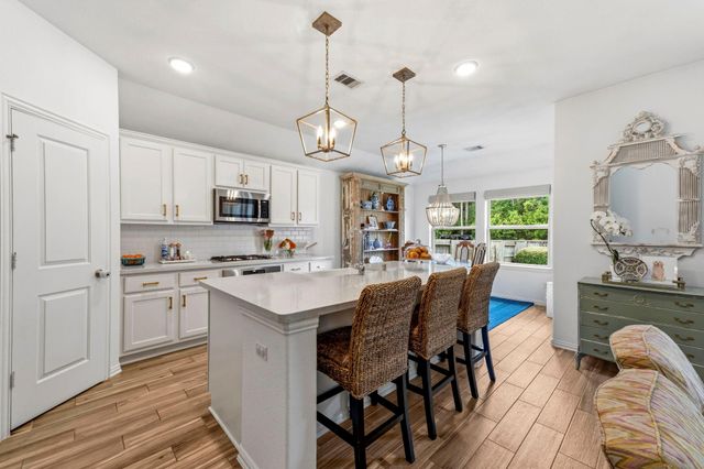209 Emory Birch Drive, Montgomery, TX 77316